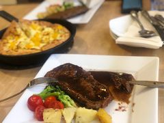 -必胜客(中大银泰店)