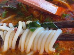 -小椒羊.羊肉粉 龙虾 羊肉串(新地旗舰店)