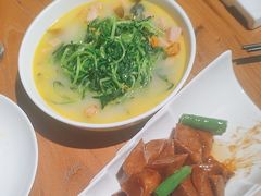 -金枝玉叶上海人家食府(三里河店)
