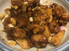 鲍鱼焖鸡-京味斋·北京烤鸭(北京南站洋桥店)