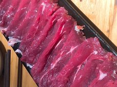 现切牛肉-捞围鲜·港式打边炉(海阳路店)