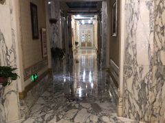 -皇宫大酒店