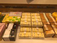 -好利来(温江新尚天地店)