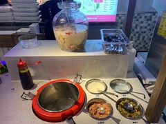 -成都你六姐·牛肉冒菜(城市集市合生汇店)