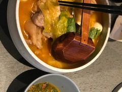 酸汤猪脚-日上三甘(三里屯店)
