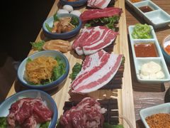 -明洞阿姨·韩式酱蟹烤肉·创意料理(三元桥店)