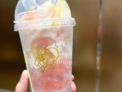 手炒多肉桃李冰-喜茶(深圳万象城黑金店)