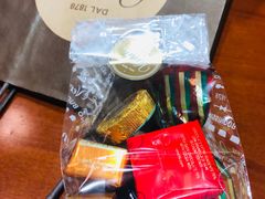 巧克力-VENCHI 闻绮(上海佛罗伦萨小镇店)