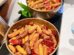 -彩云天云南餐厅