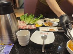 -木槿花韩式炭烤·熟成肉工坊(孙文东路店)