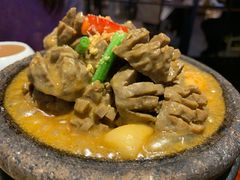 石锅手打牛肉丸-潮堂(环球金融中心店)