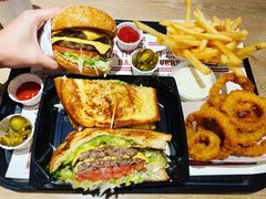 火烤双层牛肉特堡-The Habit Burger Grill 哈比特汉堡(复兴soho店)
