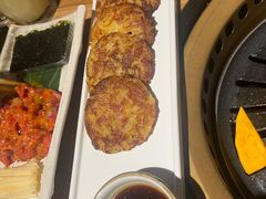 -炼火烤肉店