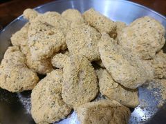 -BHC炸鸡(明洞总店)