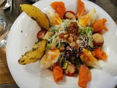 SalmonTata三文鱼塔塔-LA CREPERIE BRETONNE布列塔尼法式餐厅(天童北路店)