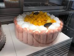-皇冠幸福里动物奶油生日蛋糕(万达店)