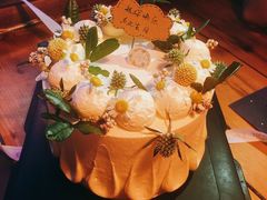 -小苍兰风铃草·礼物蛋糕(沈阳店)