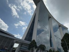 -滨海湾金沙购物商场