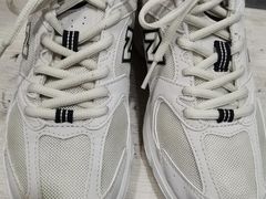 -莱靓奢侈品洗护改衣店(新世界百货崇文店)