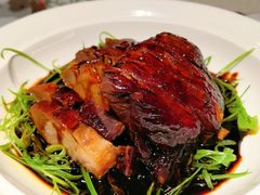 招牌焦糖黑叉烧-维园悦谱·海派家常菜(乌鲁木齐南路店)