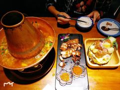 纳西烤山猪-觅山云南菜(泊富ICITY店)