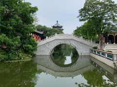 -岭南和园