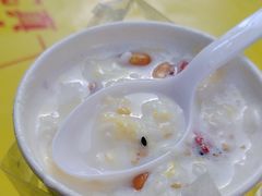 -清真老马家国华牛奶鸡蛋醪糟(正宁路店)