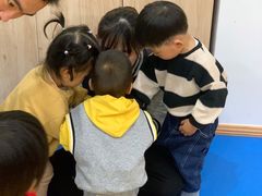 -蒙蒙狮蒙台梭利儿童之家