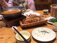 -老滇山寨•云南特色菜•地方菜•民族风情歌舞表演(金碧店)