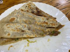 -溢心园香河肉饼总店