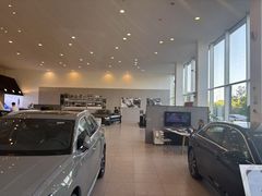 -上海永达奥诚奥迪4S店(申江路店)
