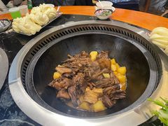 铁锅靠大鹅-粘豆包铁锅炖二部(温泉街店)