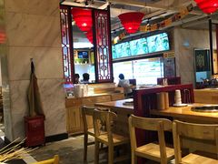 大堂-袁记串串香(新南门店)