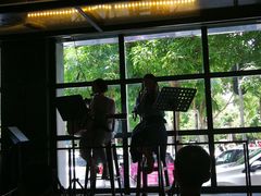 -湛江远扬YOUNG咖啡主题酒店(赤坎老街店)