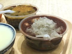 秋三宝糖水-百花传统甜品店(原址店)