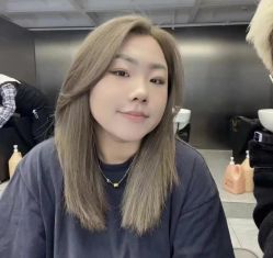 -米可造型烫发染发