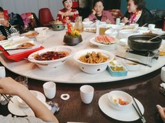 -荷塘秋月·本帮江浙菜(国权路店)