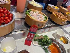 -龍歌自助小火锅(兰山上海路万达店)