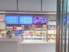 -奈雪的茶(百盛店)