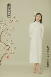 -onlygirl摄影美学馆高端定制(江滩店)
