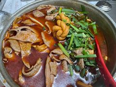 -铁锅哥米线