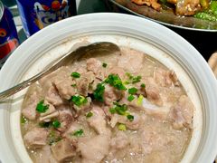 -费大厨辣椒炒肉(高铁吾悦广场店)