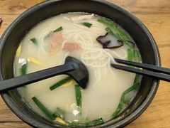 -桥香园云南过桥米线(红龙井店)