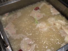 -老牌坊云南鱼豆花火锅(嵩山店)