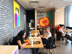 大堂-麦当劳(三亚凤凰机场店)