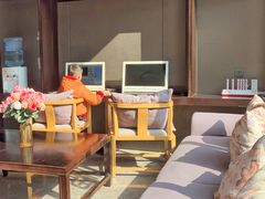 -铂逸梦秦酒店(横店梦幻谷店)