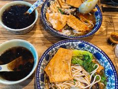-柳石居柳州螺蛳粉(万达店)