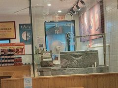 -呷佬·长沙手工米粉(金沙江路店)
