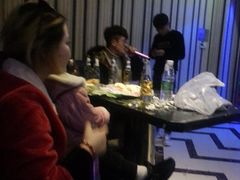 -阿里巴巴量贩KTV(海亮店)