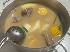 -肥仔文澳门猪骨煲(南京西路店)